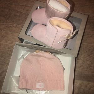 Ugg boots for baby size 3